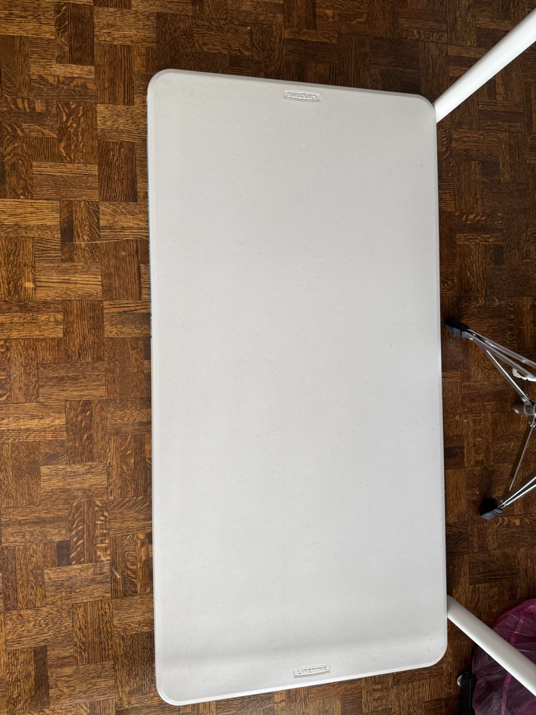 Lifetime 4-Foot Commercial Folding Table - photo 2