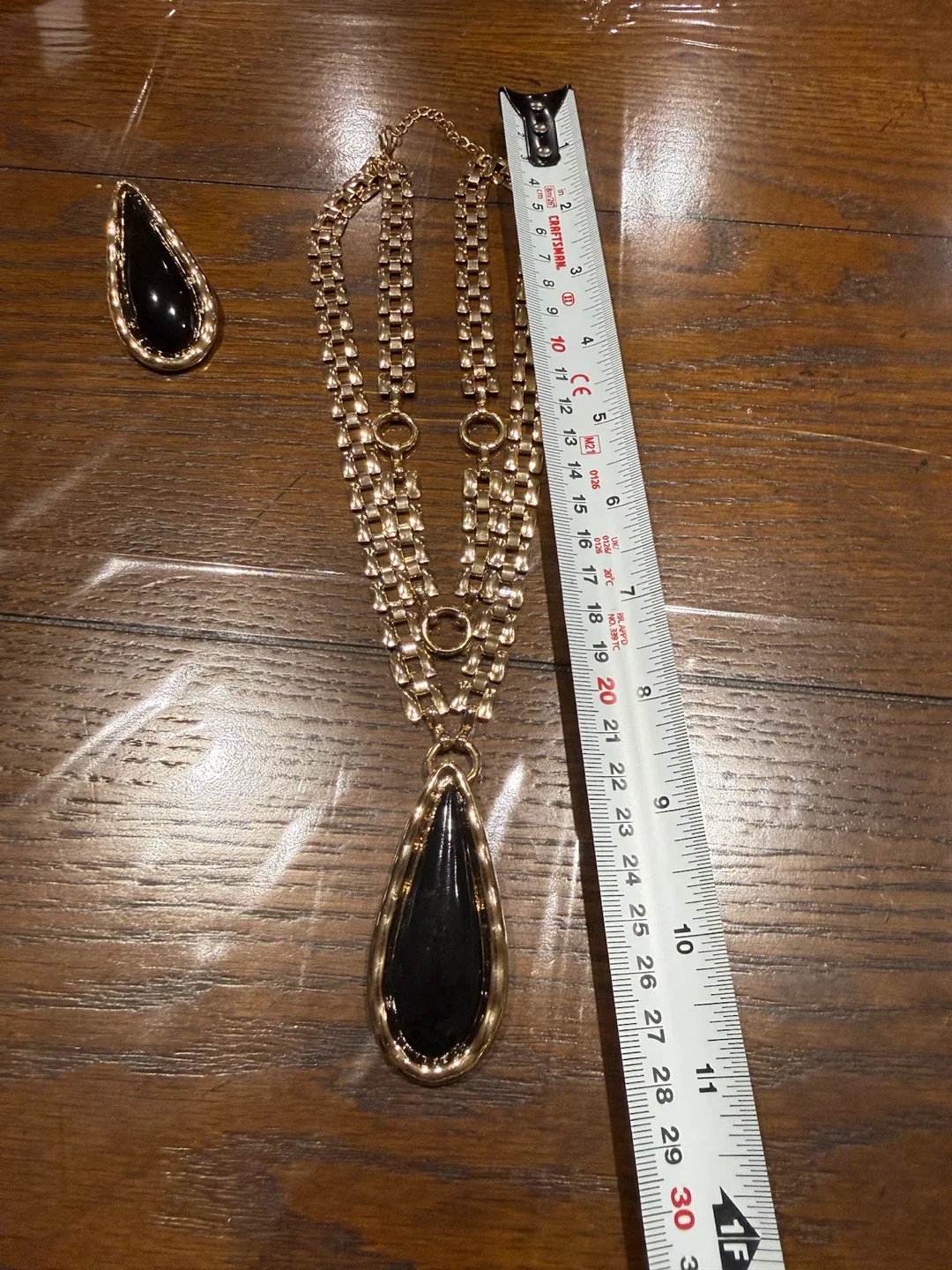 Necklace and Earring Set with Black Pendants - photo 3