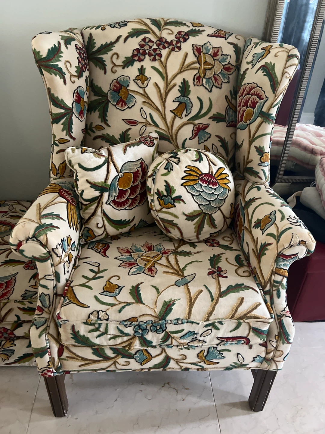 Floral Wingback Chair and Ottoman Set - photo 4