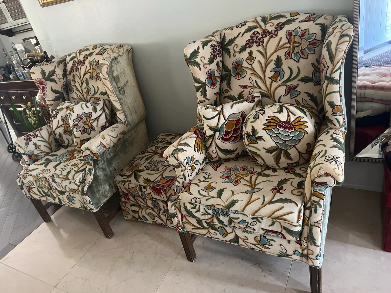 Floral Wingback Chair and Ottoman Set - photo 5