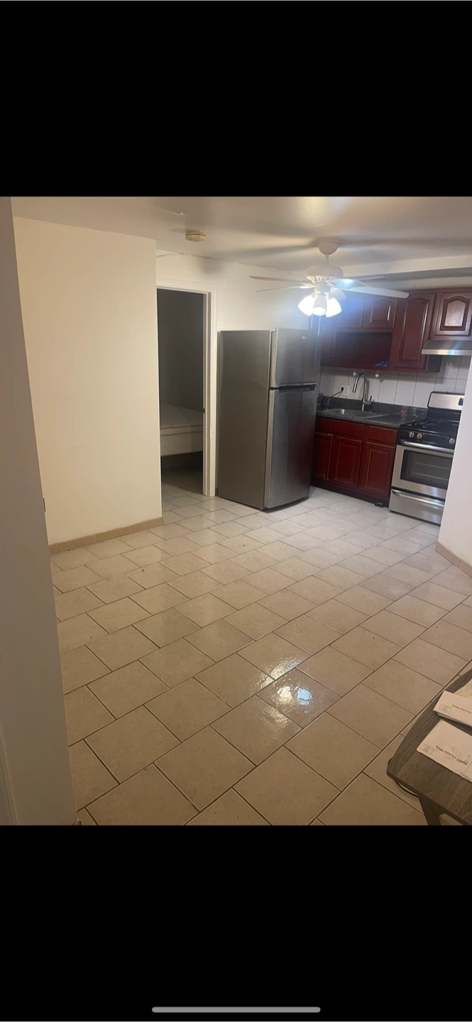 1 bedroom lower level apartment!