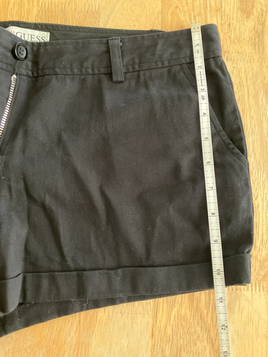 Guess shorts - size 27 - photo 4