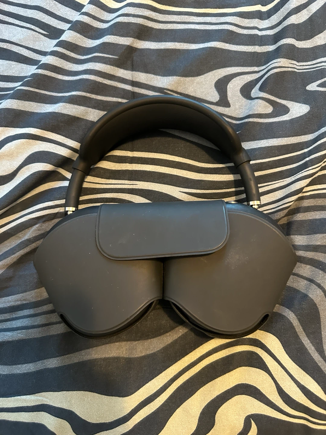 Apple AirPods Max Headphones with Smart Case - photo 3