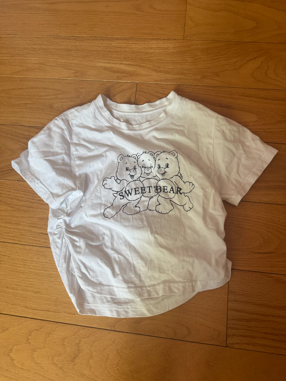 White 'Sweet Bear' Graphic T-Shirt