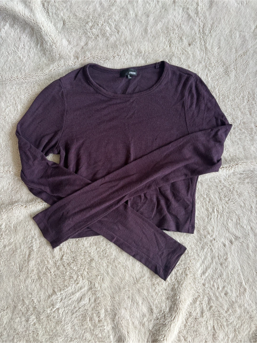 FREE LONG SLEEVE CROP TOP - PURPLE