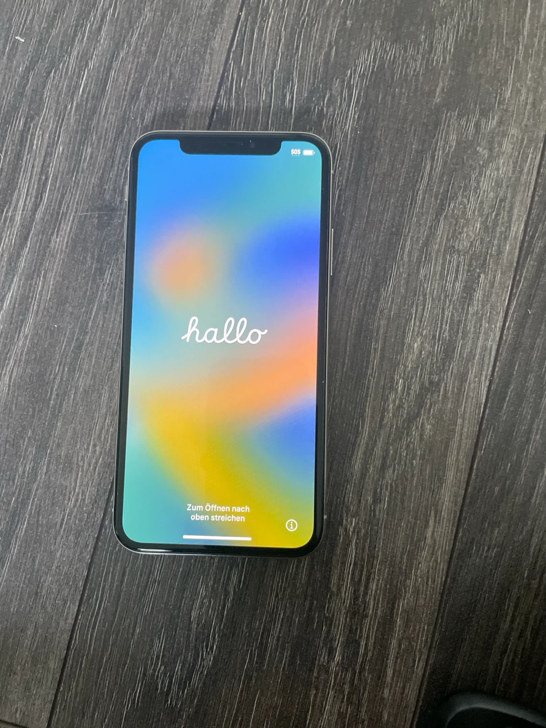 Apple iPhone X - photo 2