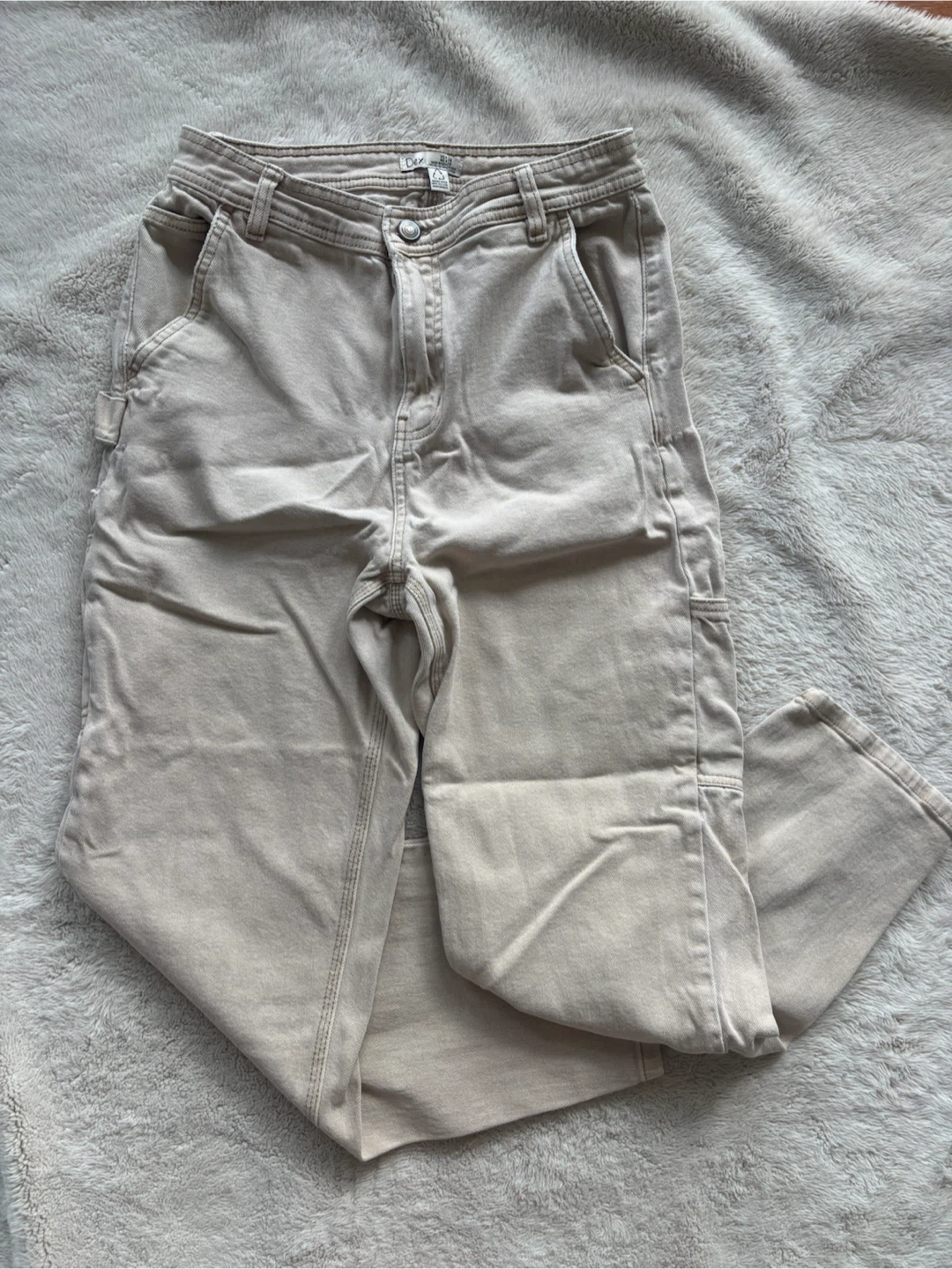 Dex Women's Beige Cargo Pants Size 28