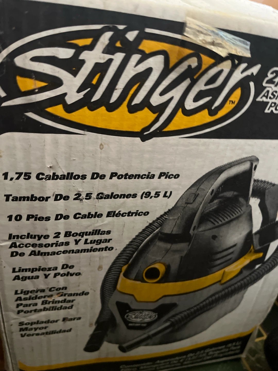 Stinger Wet/Dry Vac 2.5 Gallon
