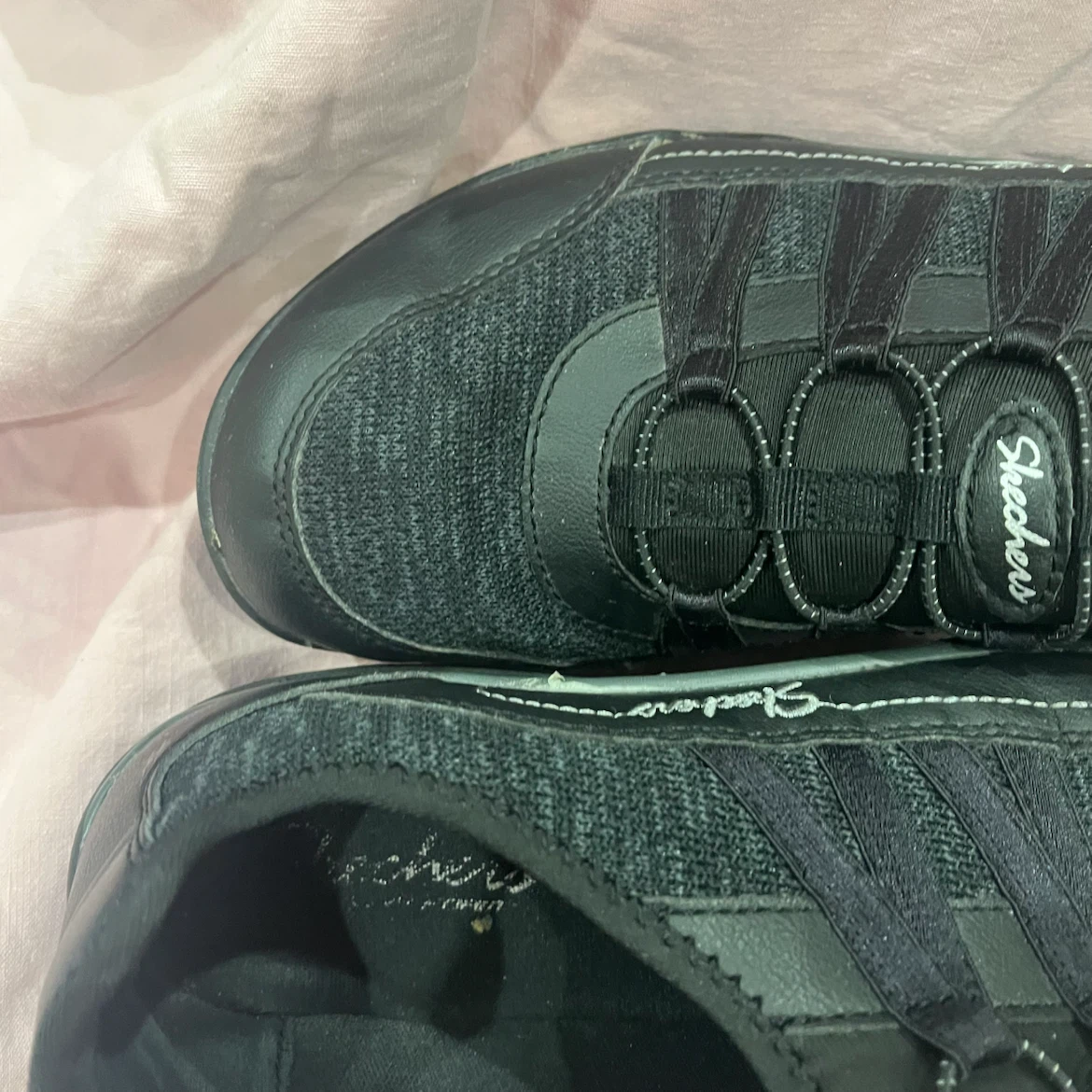 Skechers Women's Black Slip-On Sneakers - photo 2