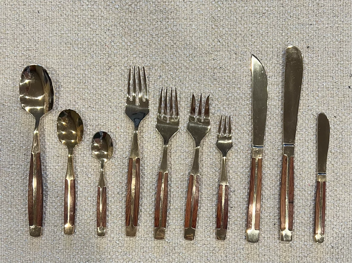 Vintage Mid-Century Modern 100-Piece Flatware Set - photo 5