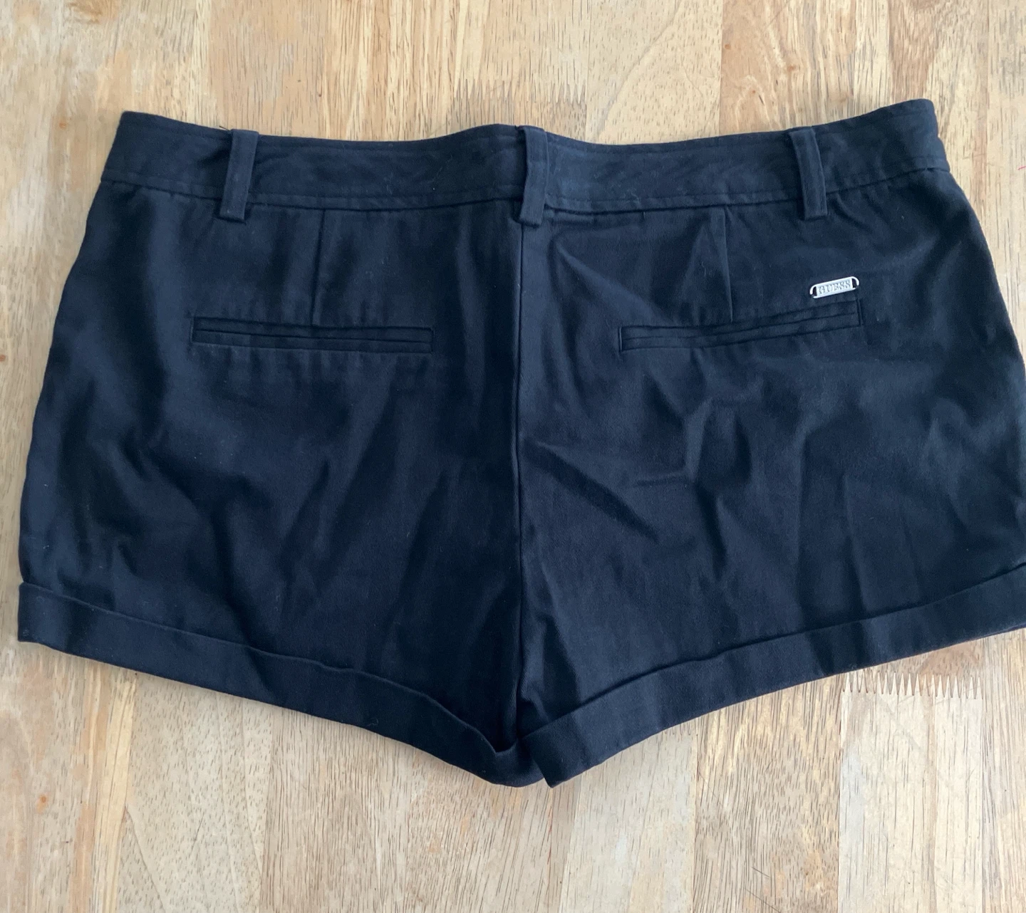 Guess shorts - size 27 - photo 2