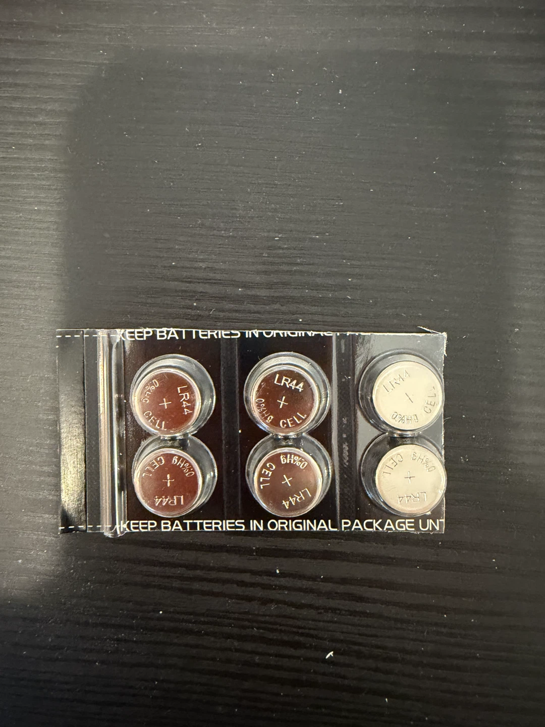 LR44 batteries 1.5V– AG13 / 357 / 303 / SR44 six pack