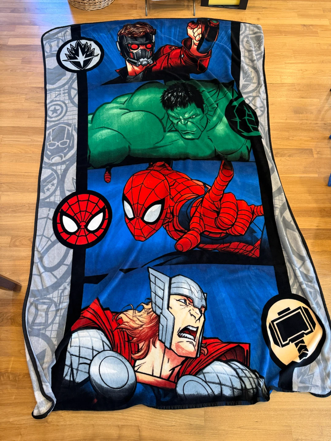 a ton of Marvel stuff - photo 3