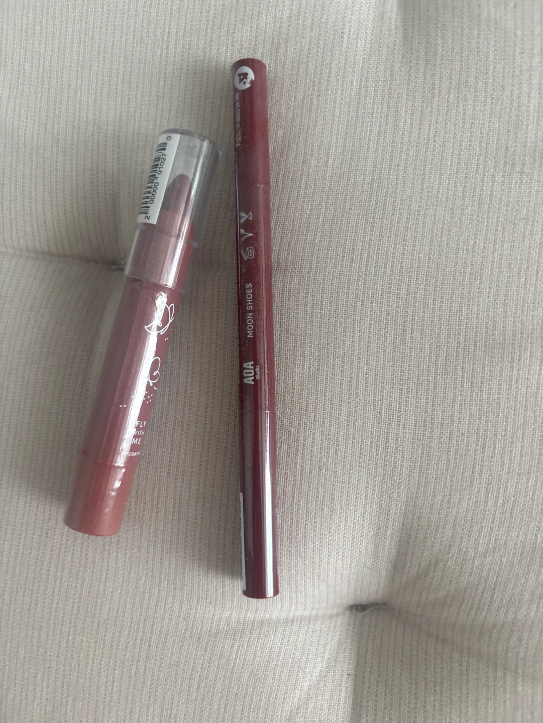 AOA Studio Lip Crayon and Lip Liner Set
