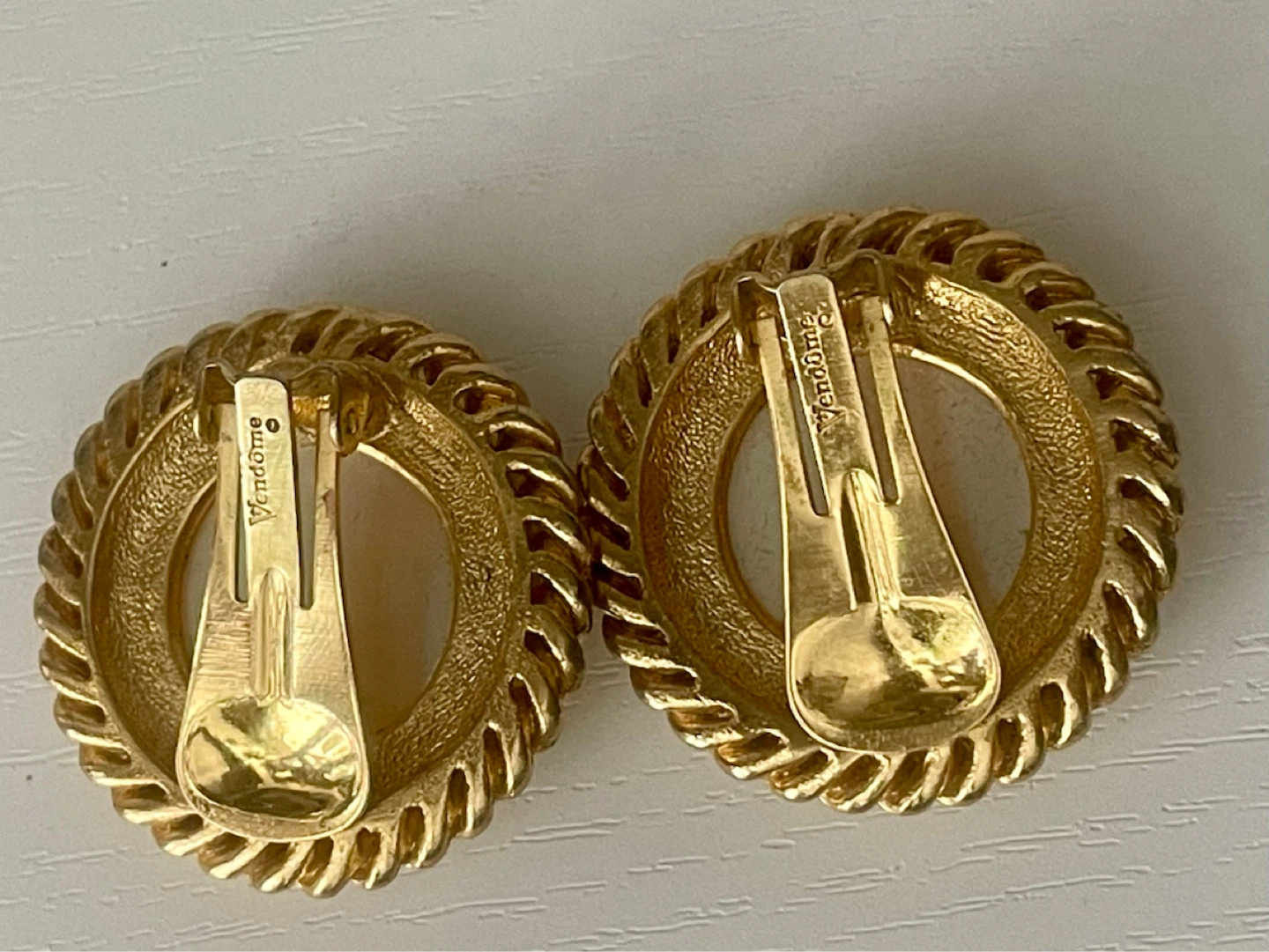 Vintage Costume Clip-on Earrings - photo 3