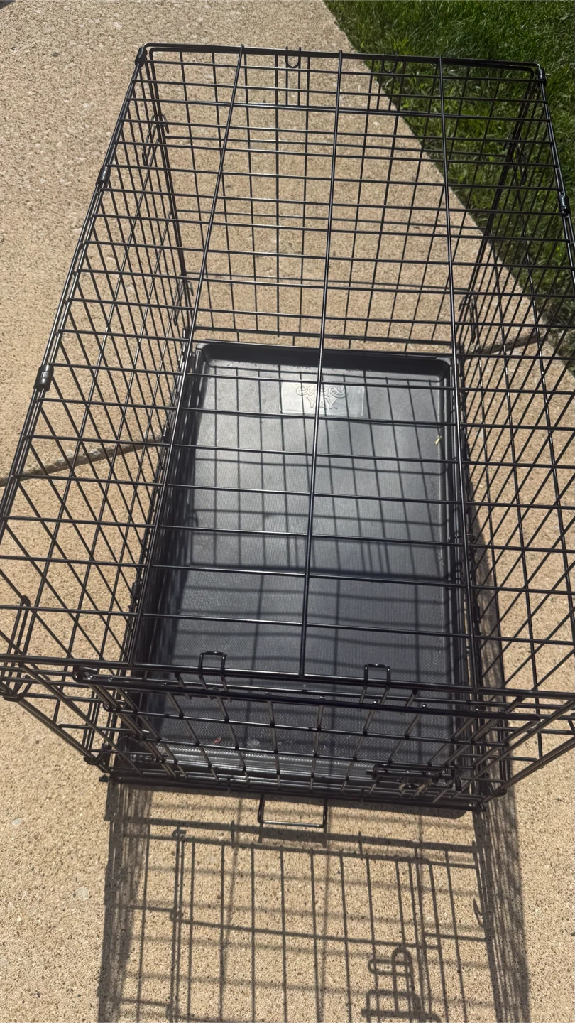 Wire Dog Crate with Tray - photo 2