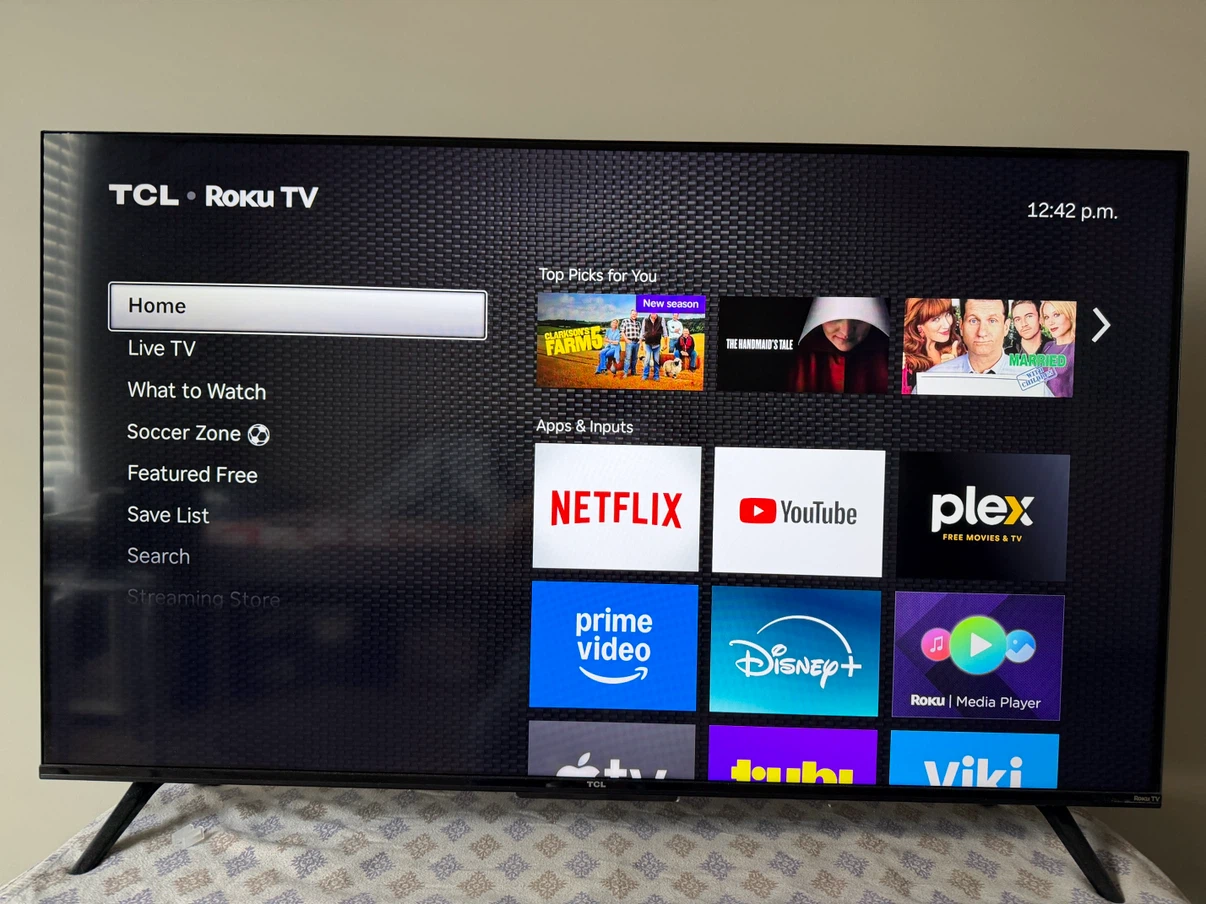 TCL 43” TV is available for sale - photo 2