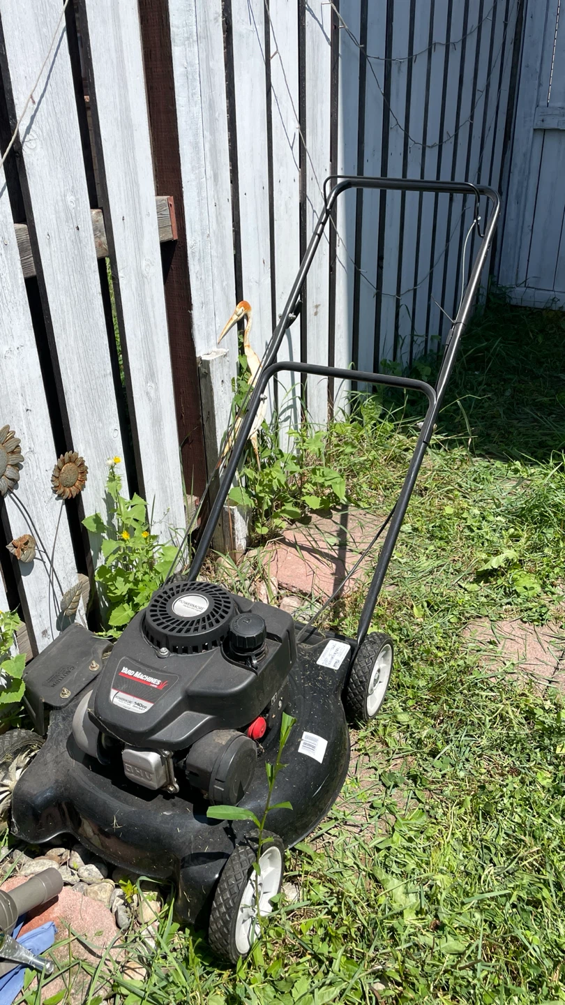 Yard Machines 140cc Gas Lawn Mower - photo 2