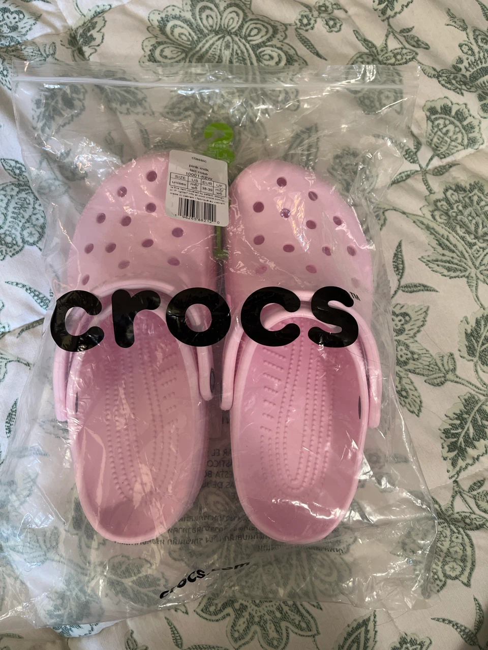 Crocs m6-w8, Pink Milk, new
