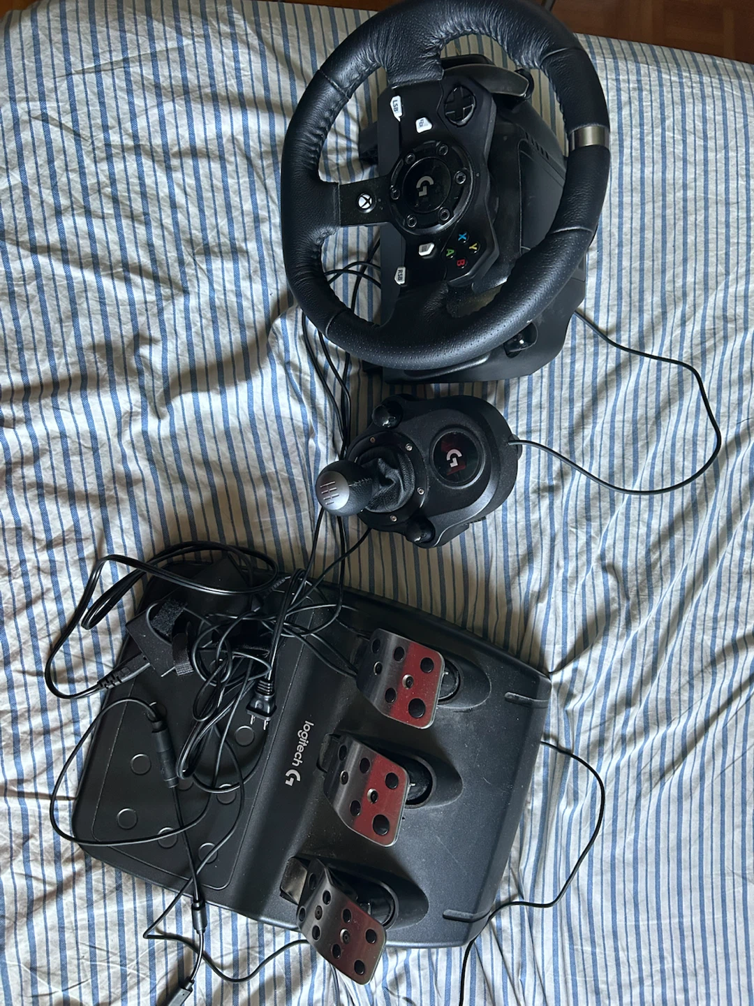 Racing Seat ,Logitech G920 Racing Wheel, Pedals, and Shifter - photo 2