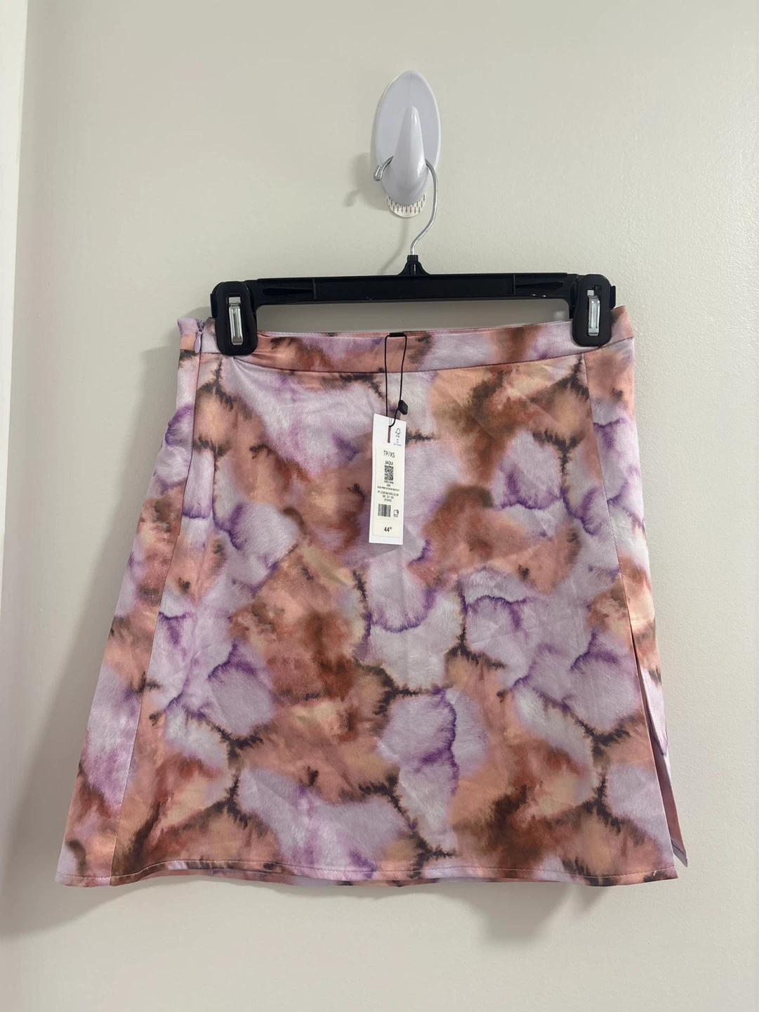 Brand new dynamite JAQUI Mini Satin Skirt Watercolor - photo 2