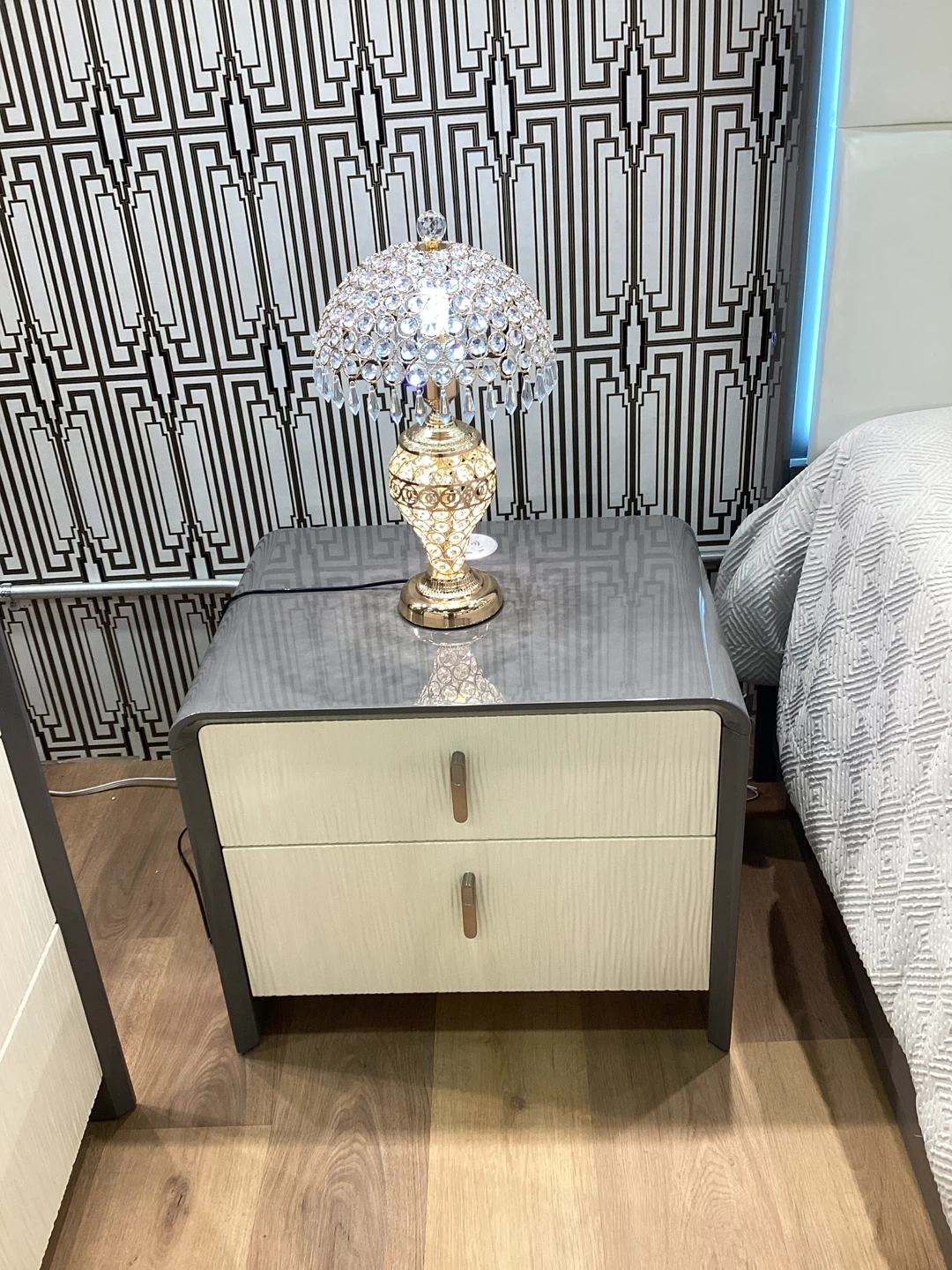 Crystal Table Lamp with Gold Base