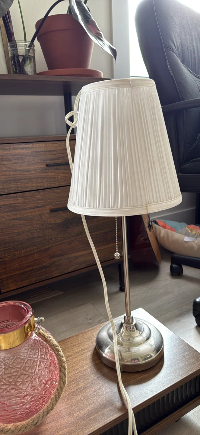 White Pleated Table Lamp