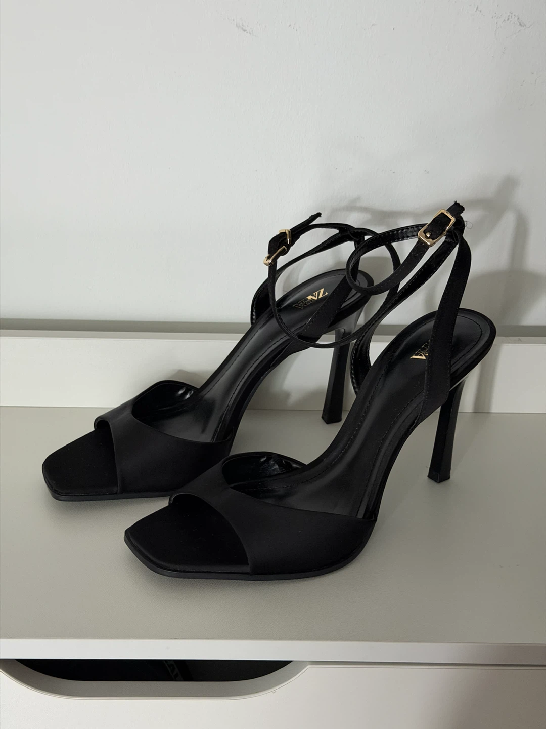 ZARA Black Heeled Sandals with Ankle Strap
