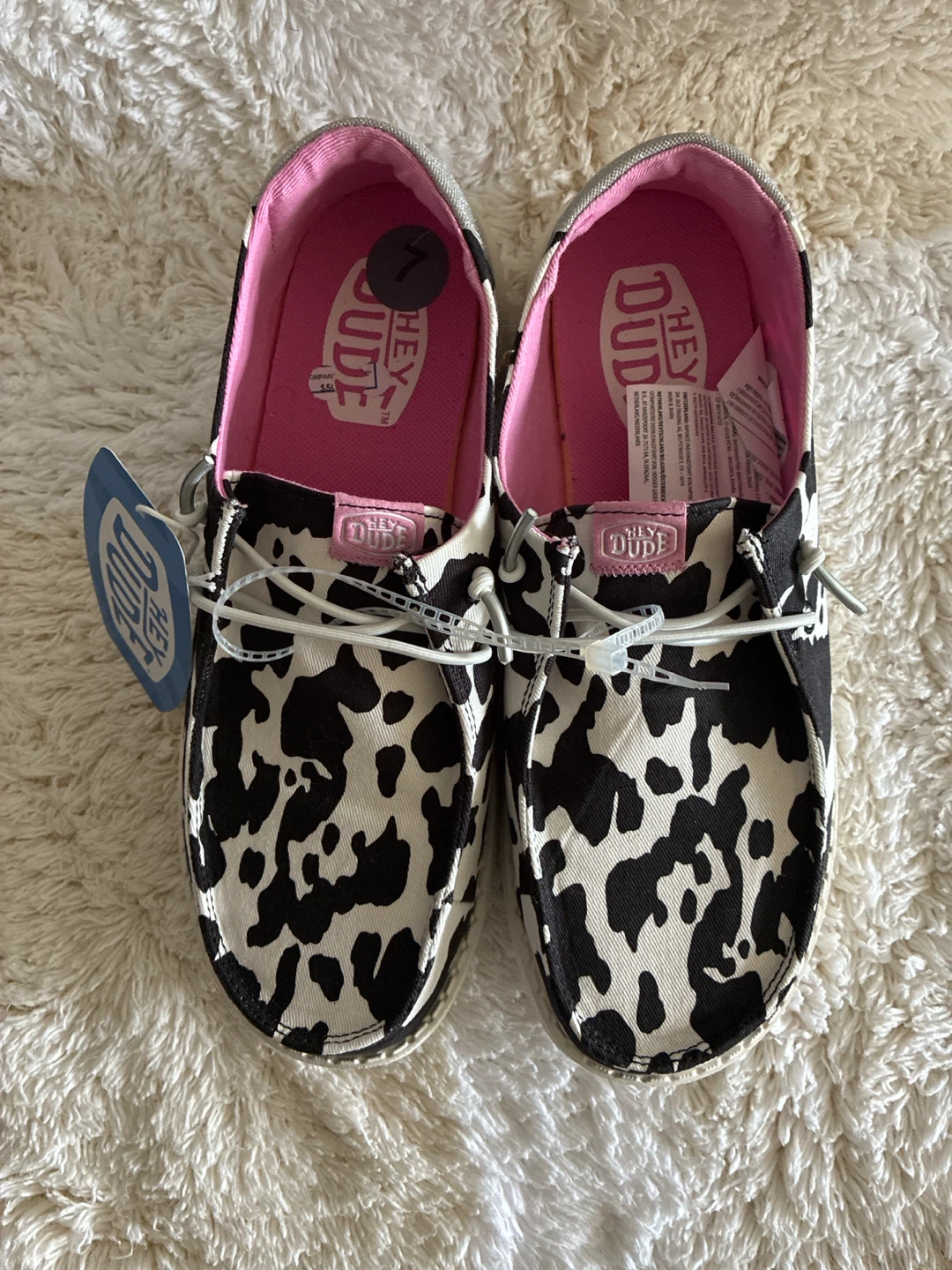 Hey Dude Shoes Cow Print Women's Size 7 - photo 3