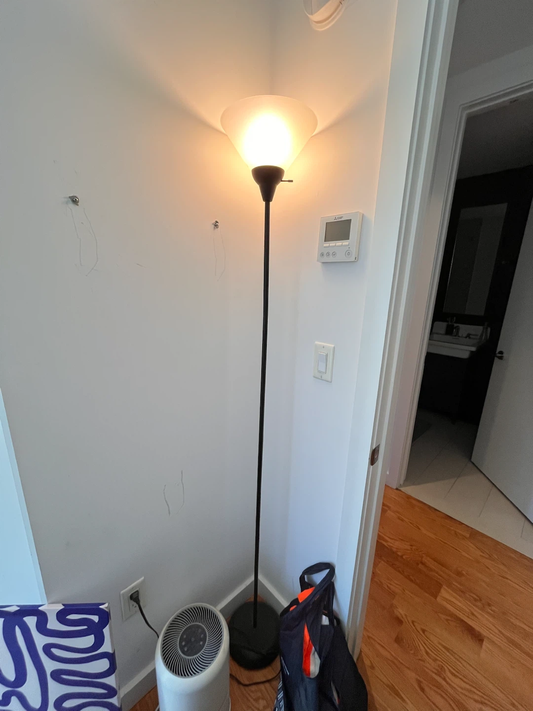 Black Floor Lamp - photo 2