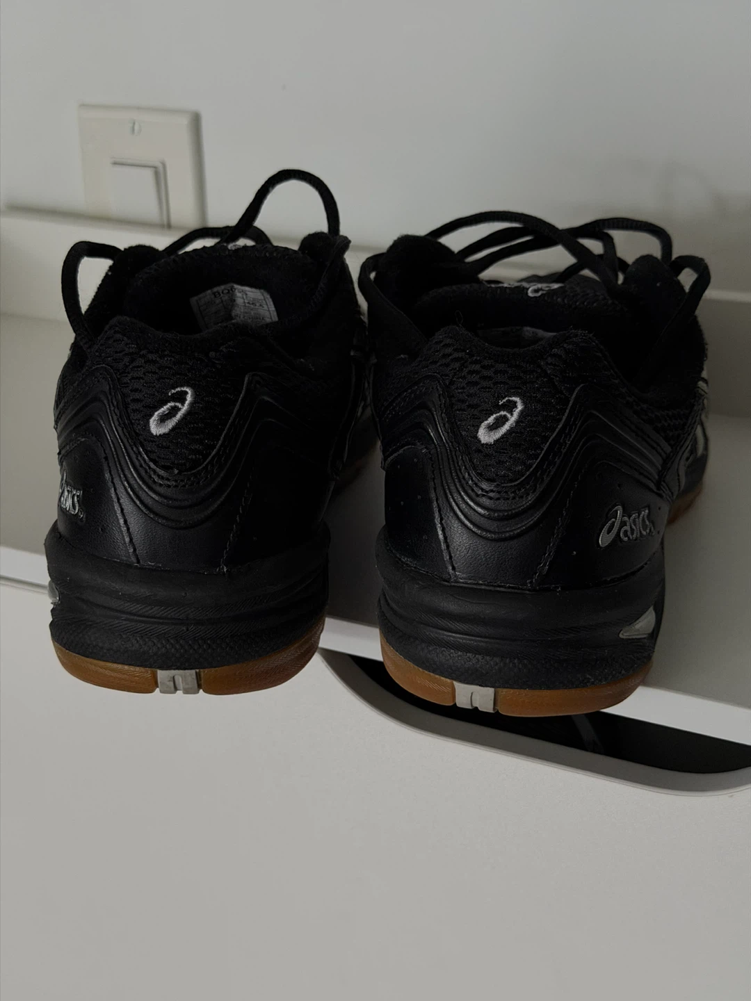 ASICS Running Shoes – Size 9 - photo 5