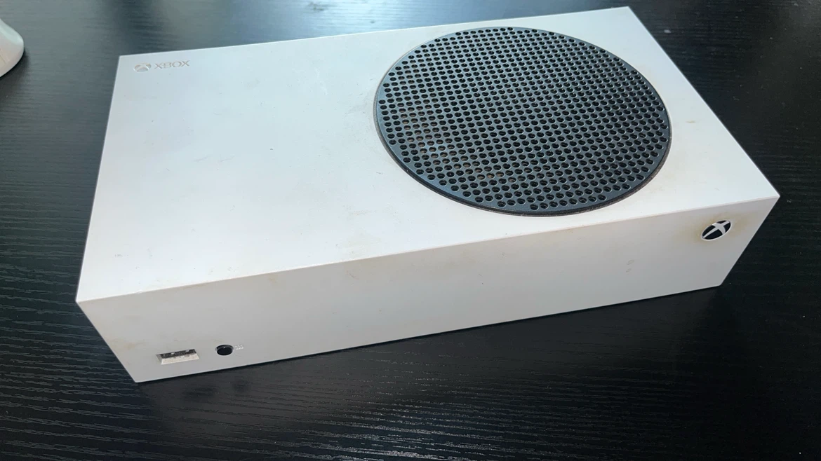 Xbox Series S + Controller