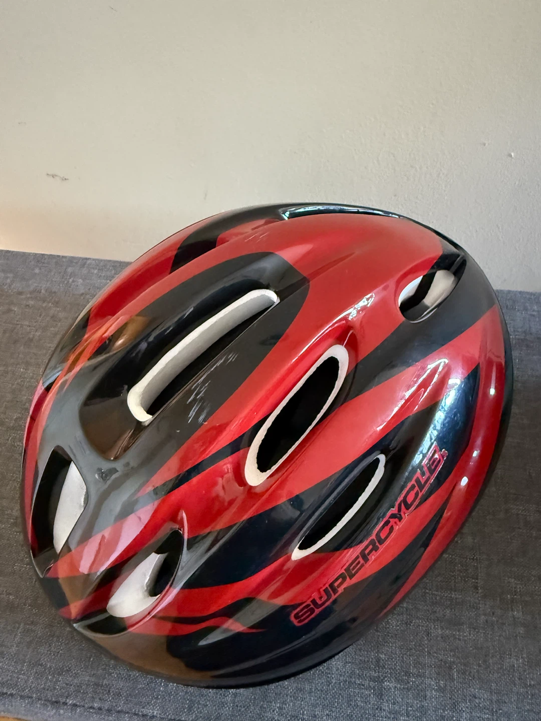 ‼️NEED GONE‼️ Supercycle Kids Bike Helmets - photo 4
