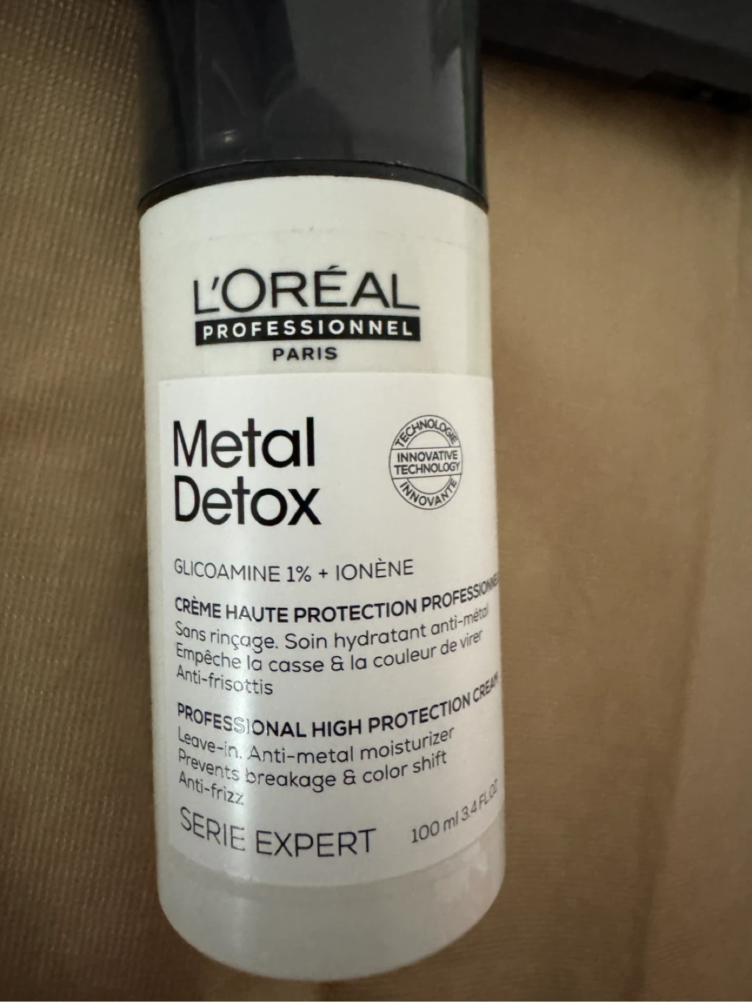 L'Oréal Professionnel Metal Detox Leave-in Cream 100 ml