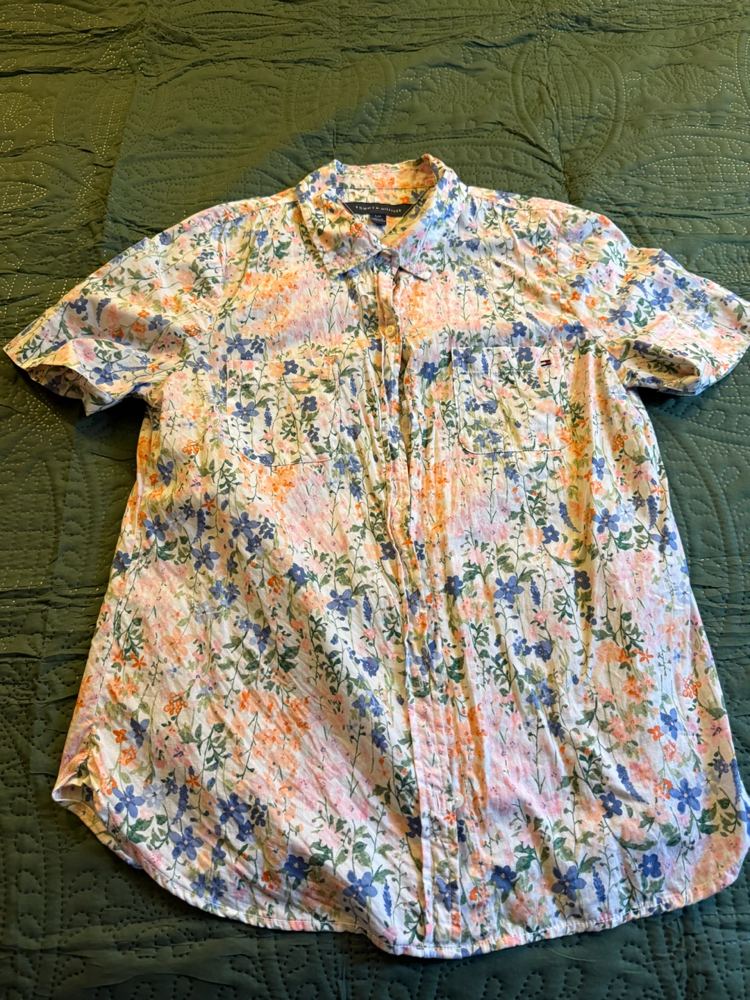 Tommy Hilfiger Floral Short Sleeve Button-Up Shirt