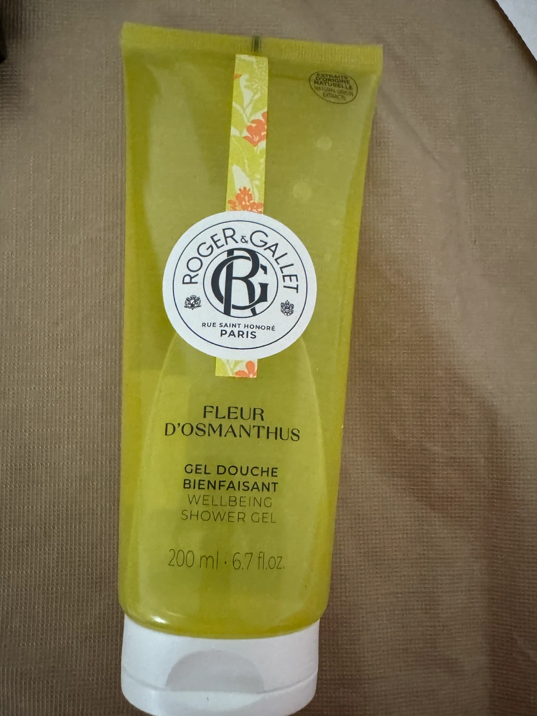Roger & Gallet Fleur d'Osmanthus Wellbeing Shower Gel - 200 ml