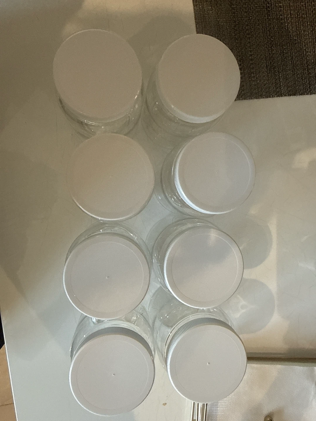 Set of 8 Clear Plastic Jars with White Lids - photo 2