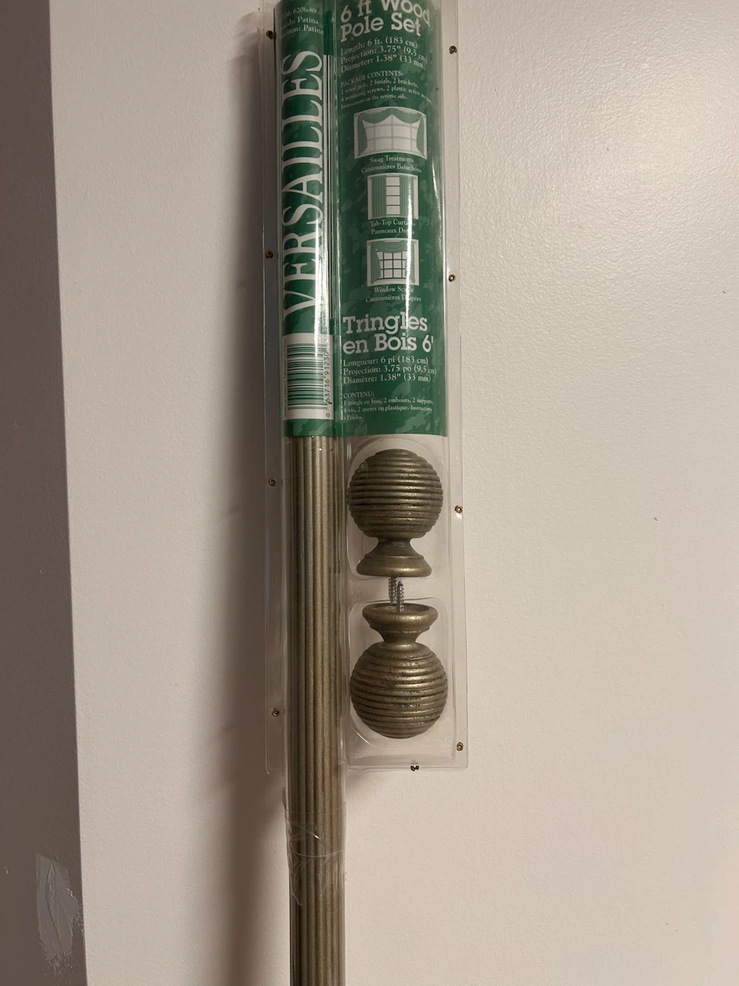 Versailles 6 ft Wood Pole Set