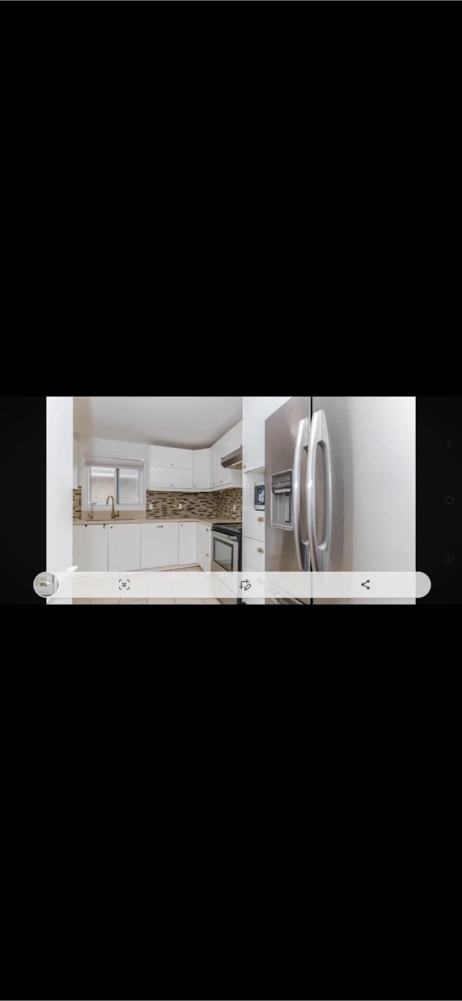 3 Bedroom house for rent in Brampton Dixie and  North Park - photo 2