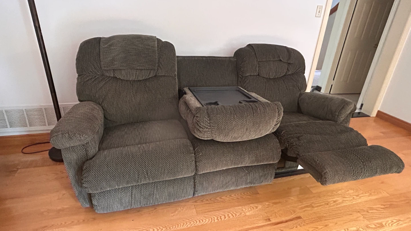 Lazy-Boy Reclining Sofa - photo 3