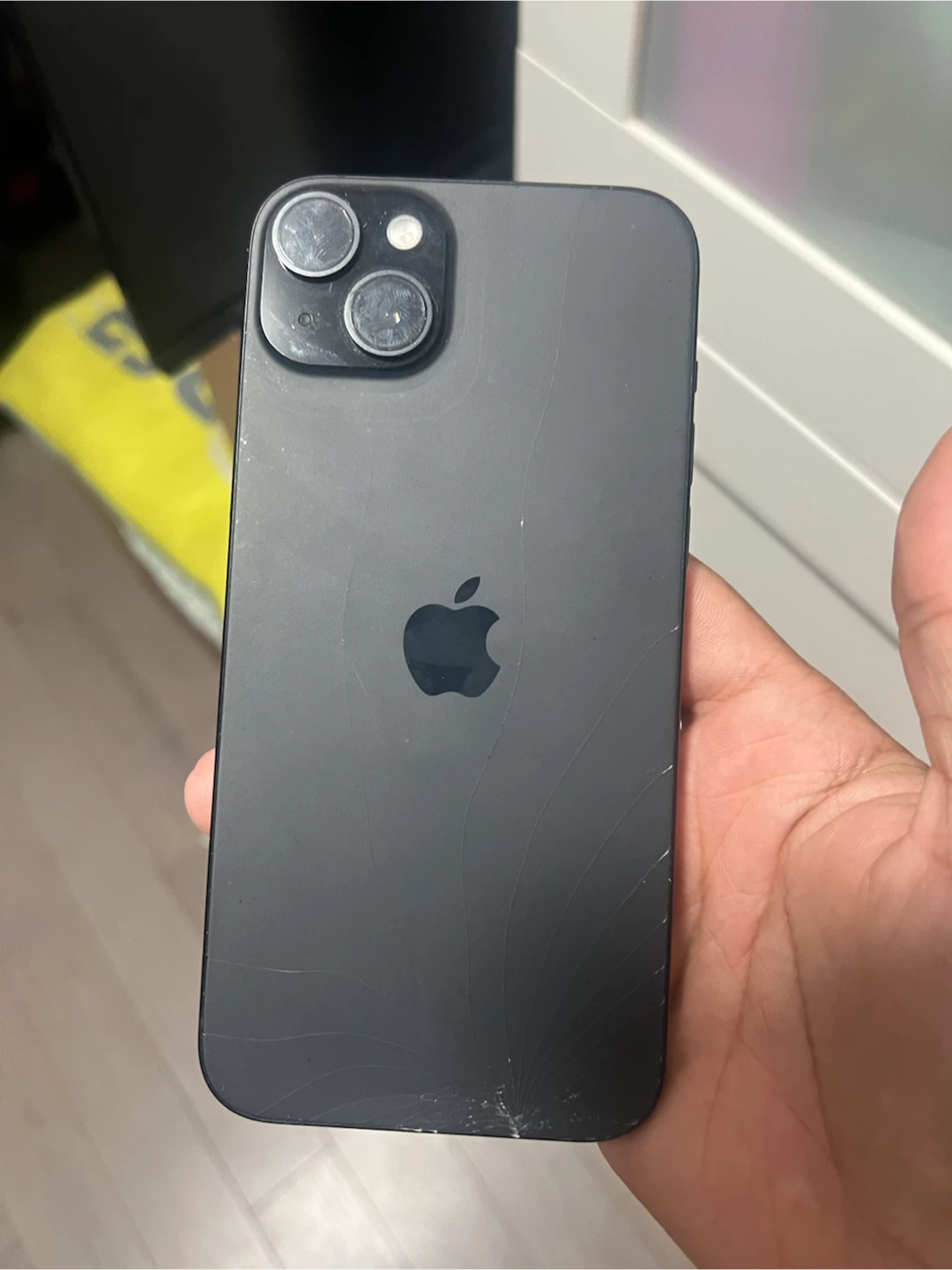 Apple iPhone 15 Pro Max - photo 2