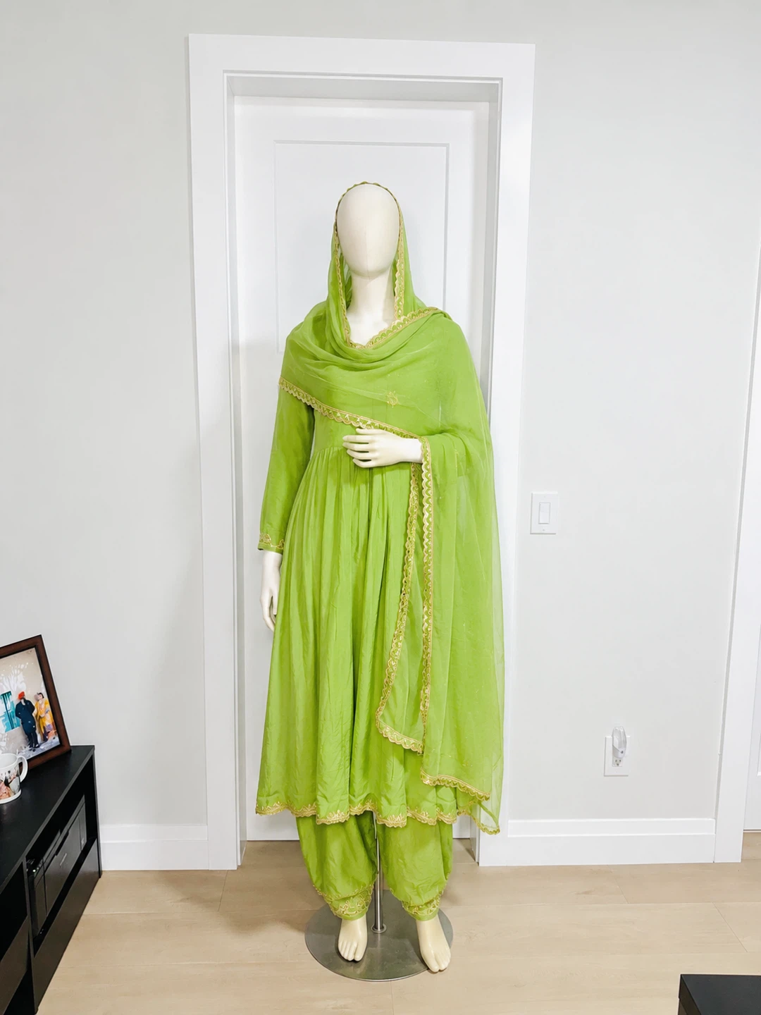 Women's Green Salwar Kameez Dupatta Set