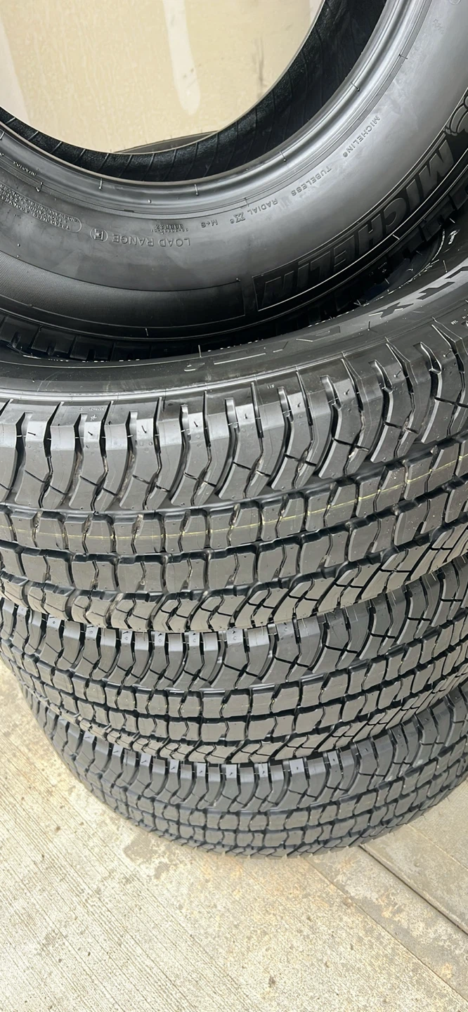 Michelin LTX A/T2 Tires - LT275/70R18 - photo 5
