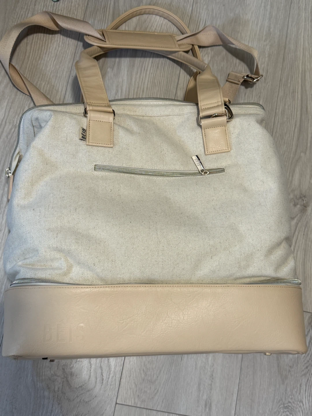 Béis Weekender Bag