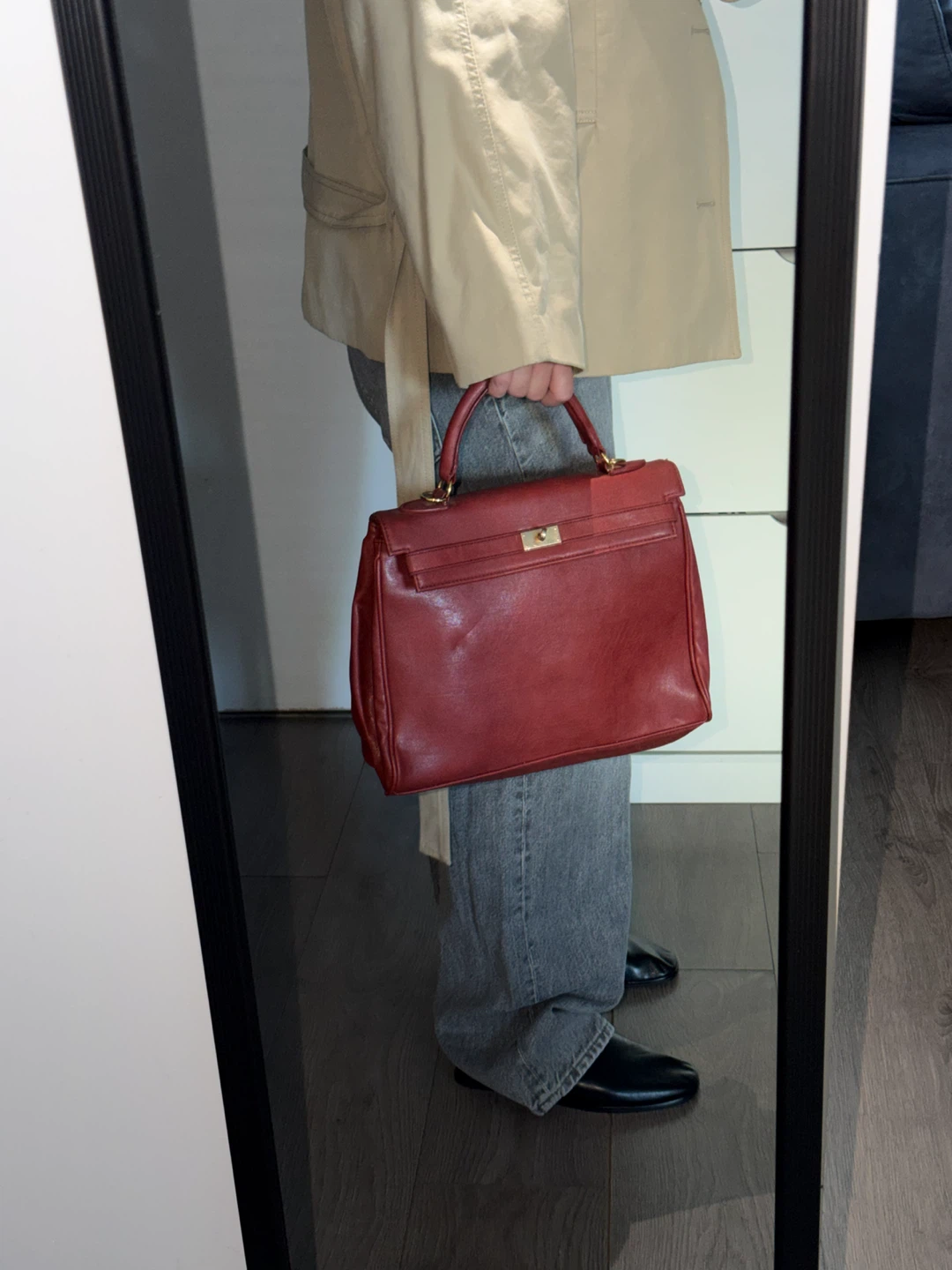 Vintage Red Leather Top Handle Handbag - photo 2