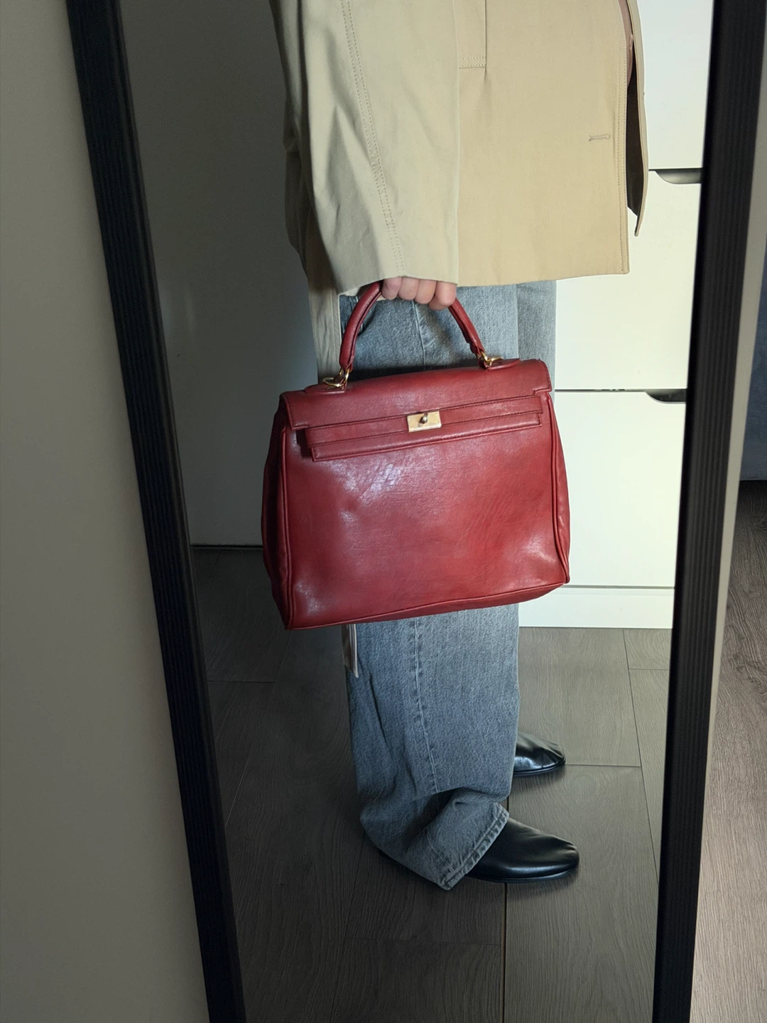 Vintage Red Leather Top Handle Handbag - photo 4