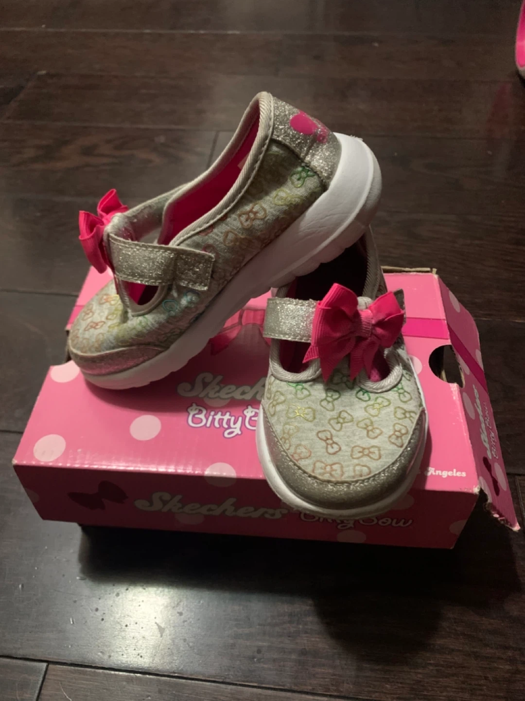 Skechers Bitty Bow Girls Shoes Size 7