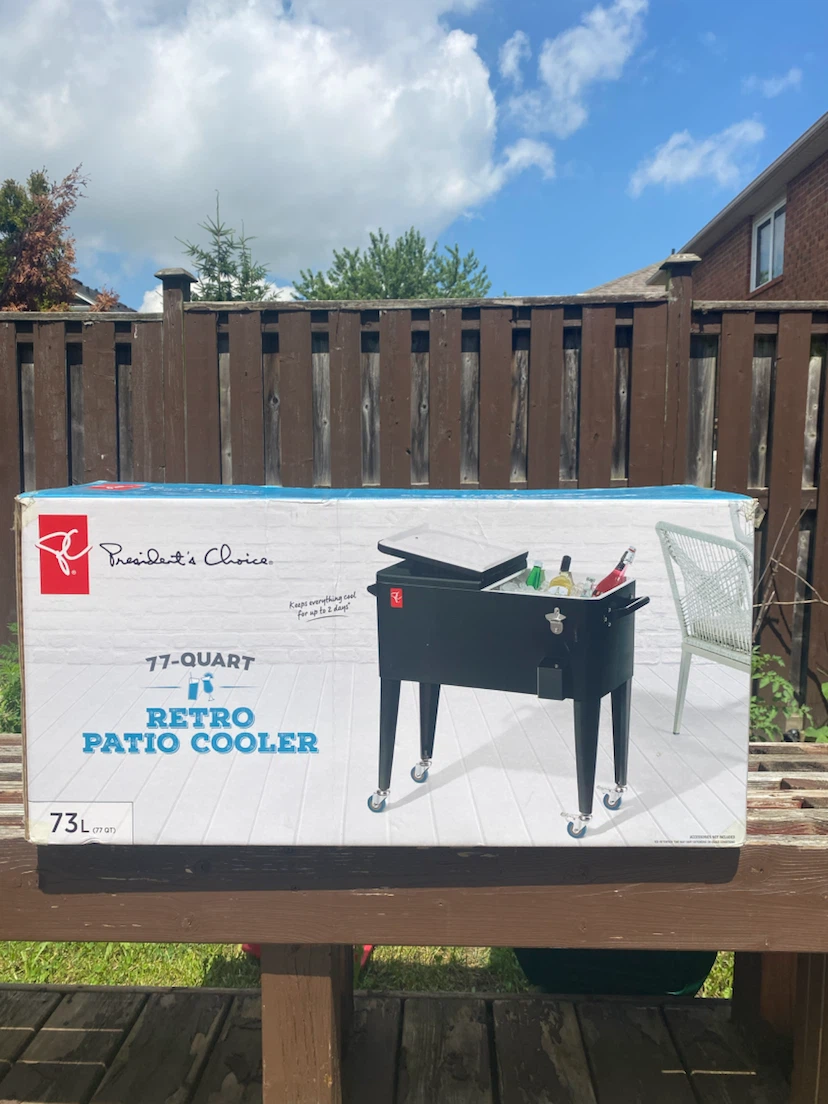President's Choice 77-Quart Retro Patio Cooler