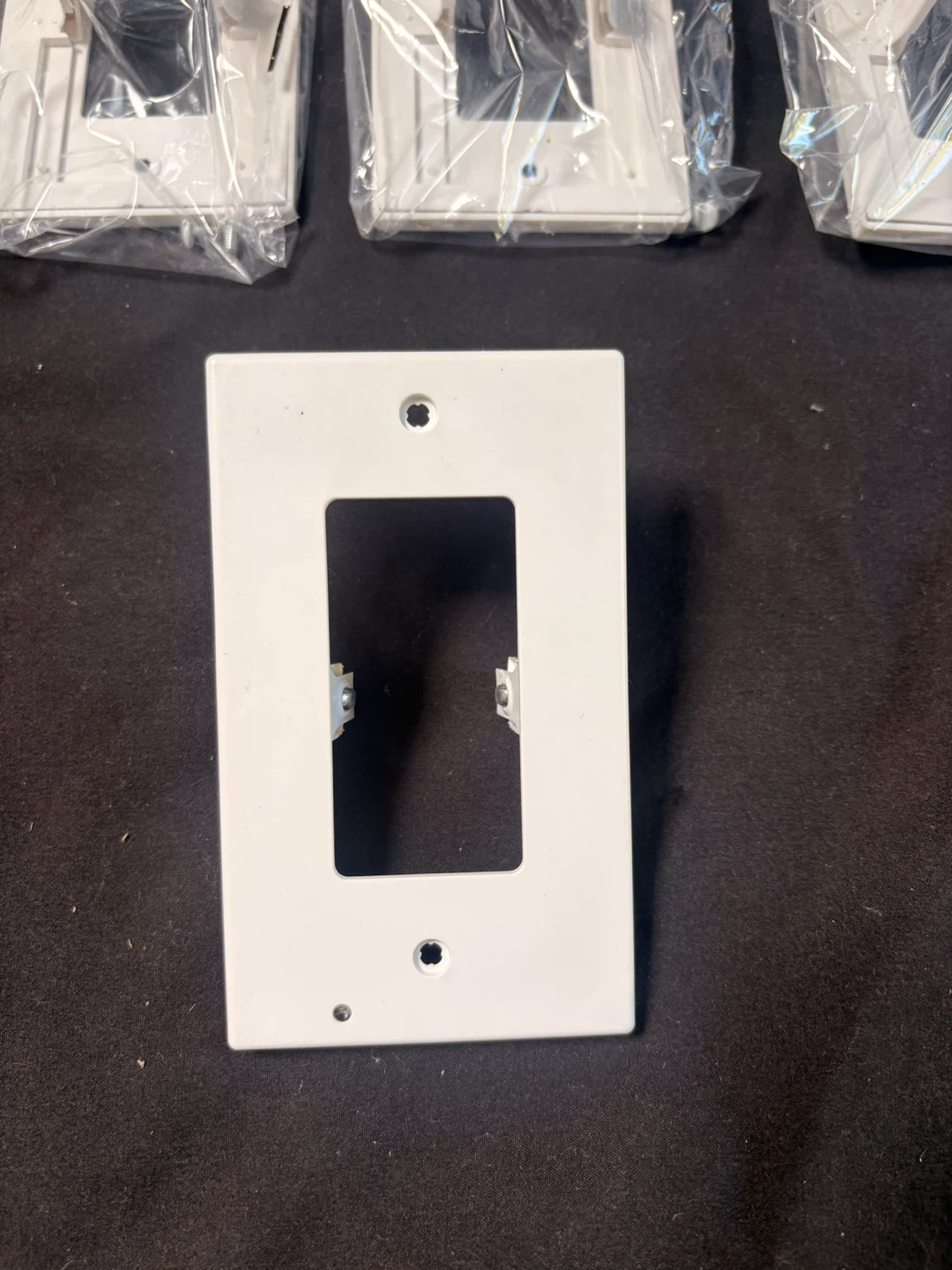 White Single Gang Outlet Cover Plates (4 Pack) - photo 3