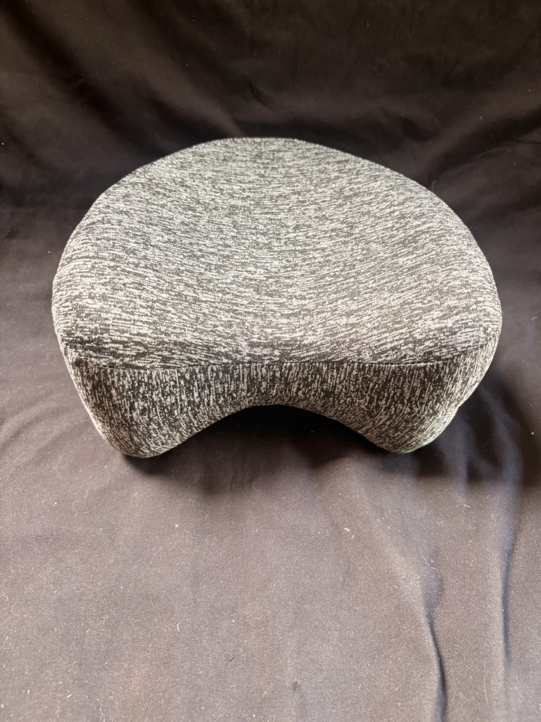 Grey Mélange Neck Pillow - photo 2